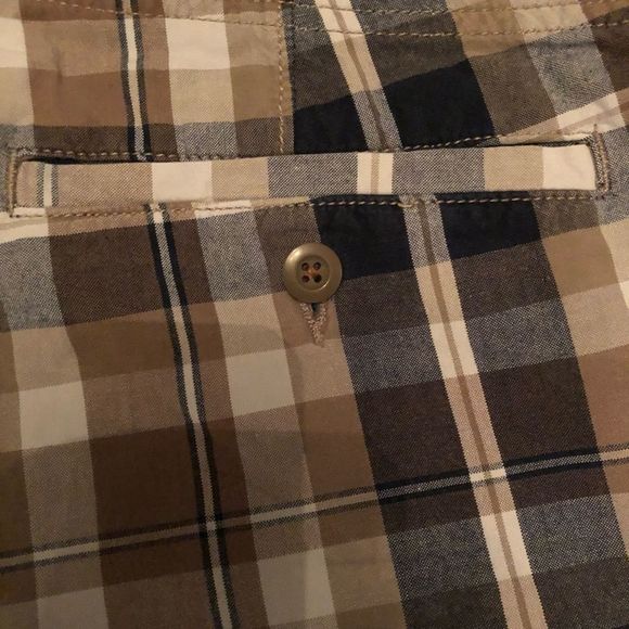 GAP Relaxed Plaid Shorts - Size‎ 33 - Picture 5 of 6